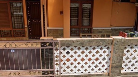 Rumah Siap Huni di  Serpong 