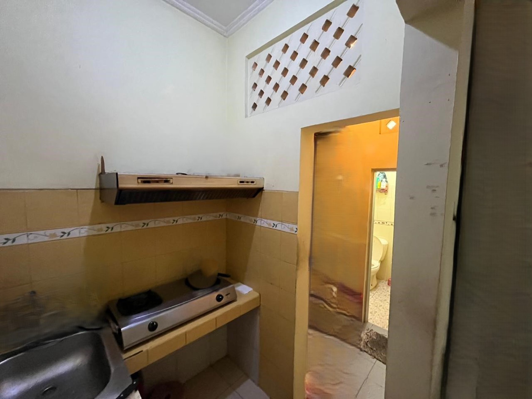 Rumah Siap Huni di  Serpong 