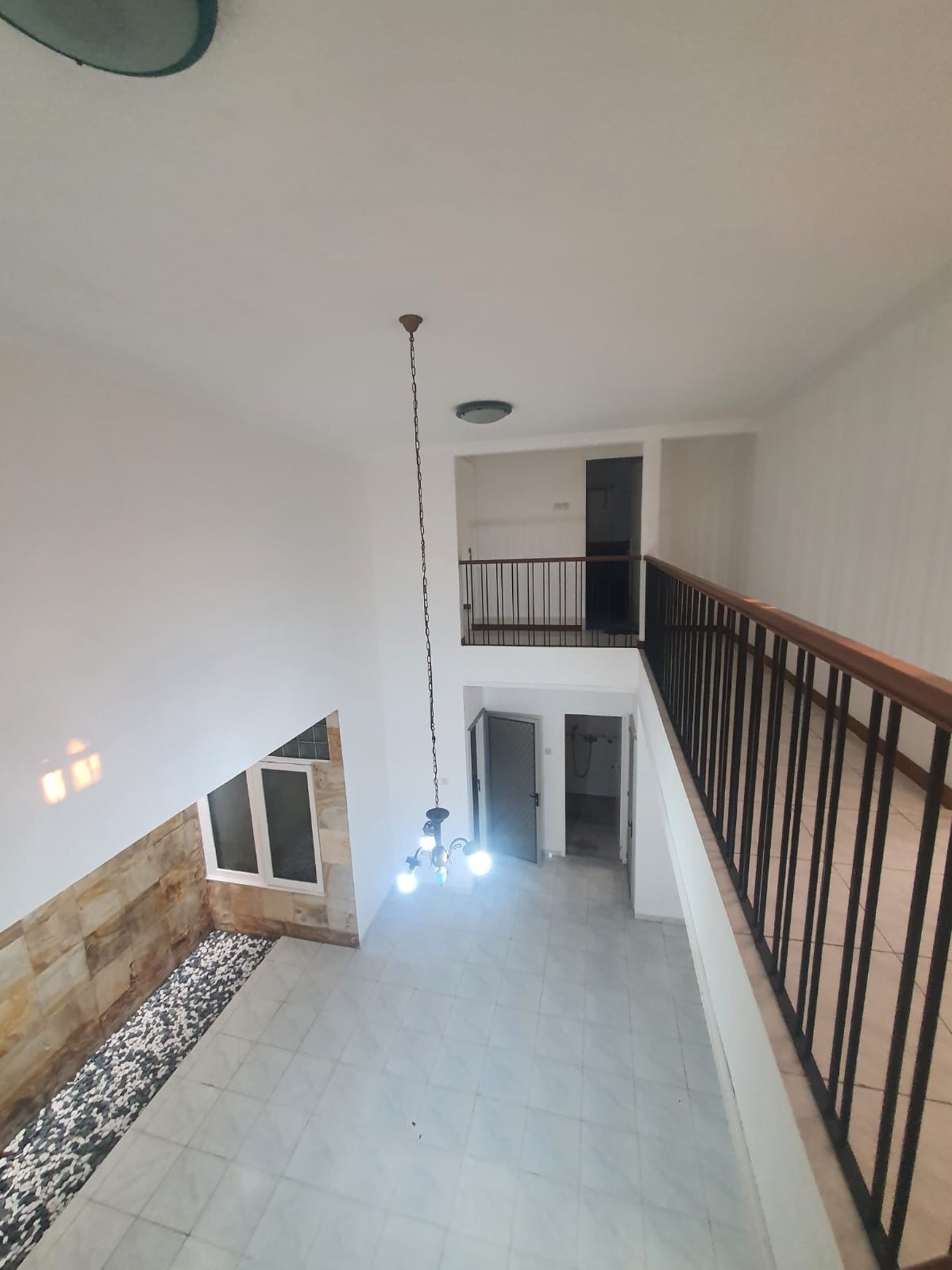 Rumah Bagus di Bintaro Jaya 9