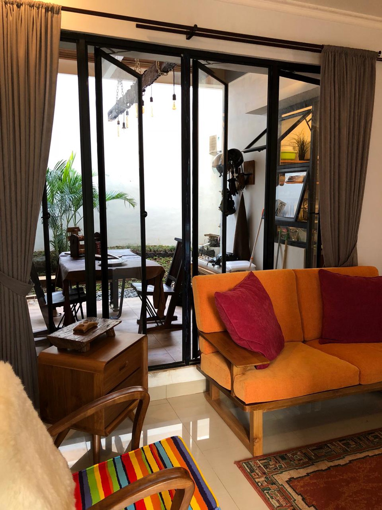 Rumah Hitung Tanah Area Cipete