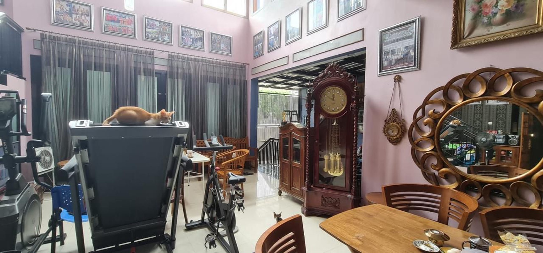 Rumah Mewah Minimalis 2 Lantai Tanah Besar Murah di Cikini Sektor 6 Bintarojaya.