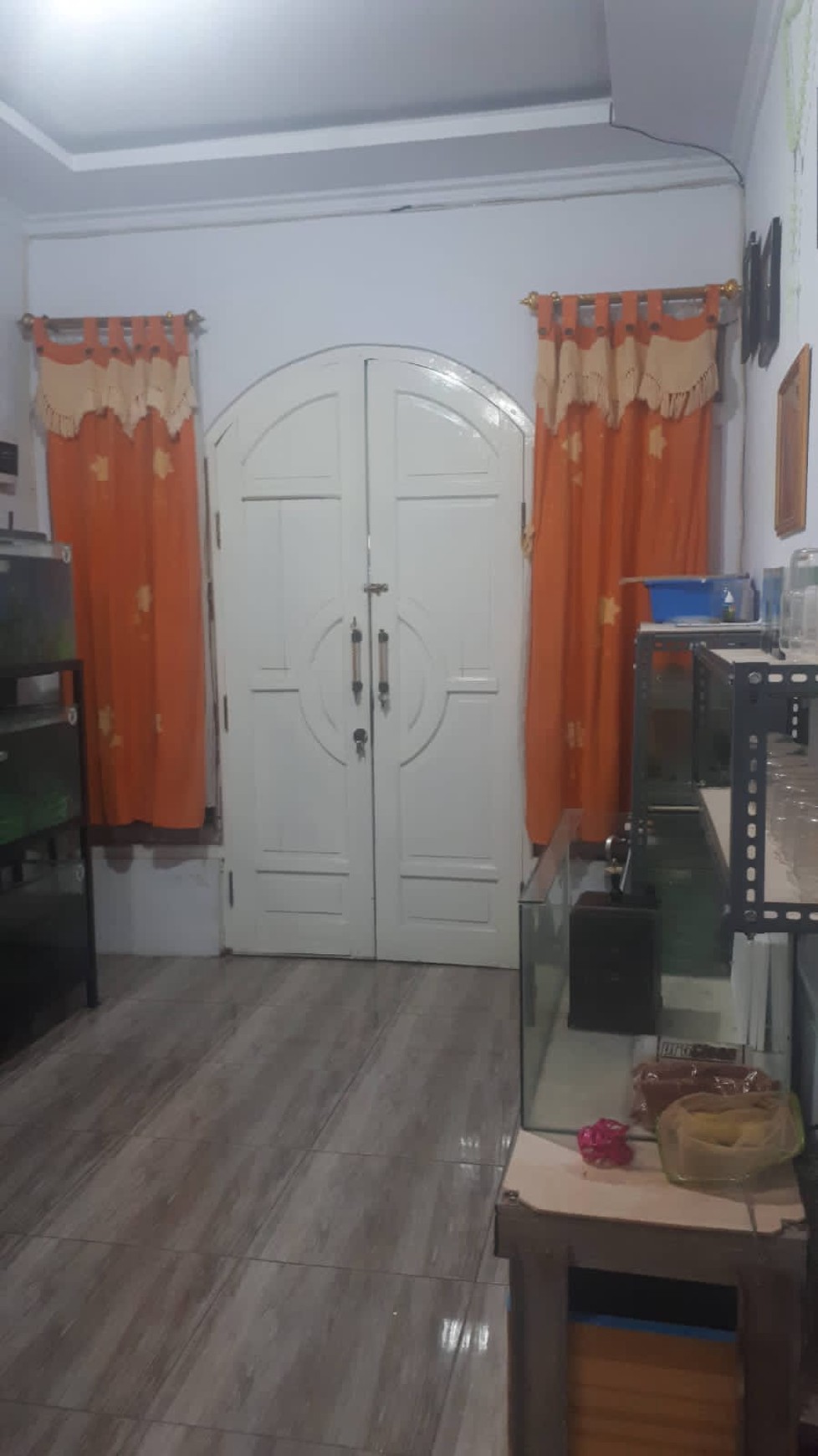 Rumah Dua Lantai Siap Huni, lokasi Strategis, Aman dan Nyaman di Cluster Kancil, Cikarang Baru, Jababeka Residence.