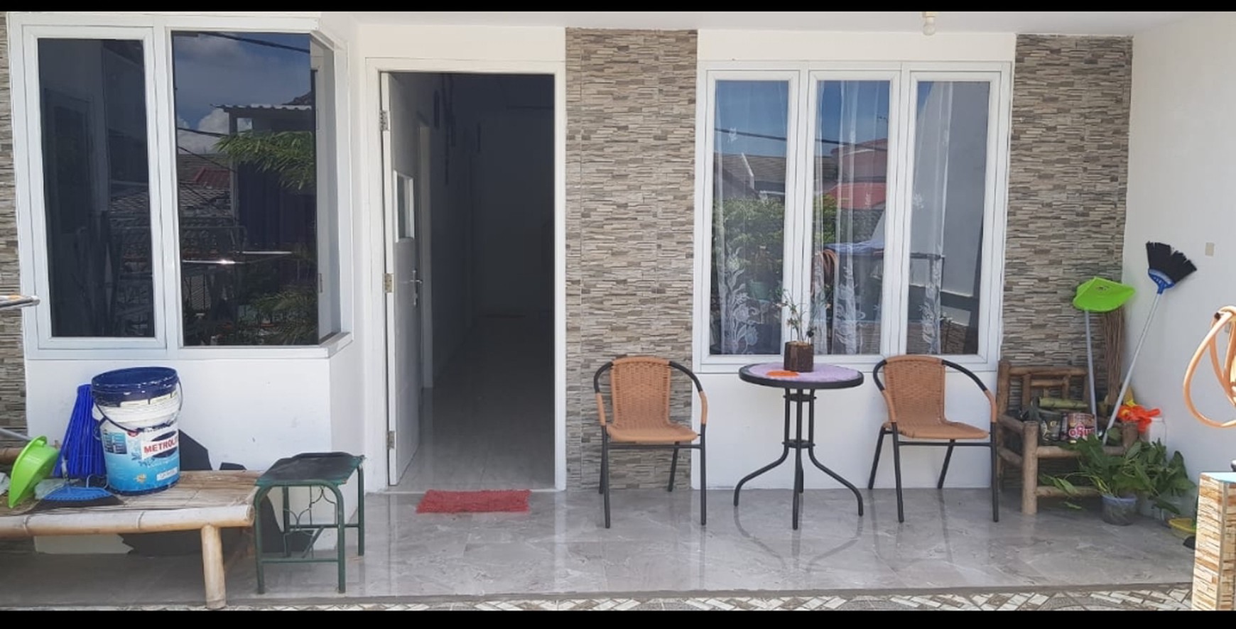 Rumah Dua Lantai Siap Huni, lokasi Strategis, Aman dan Nyaman di Cluster Kancil, Cikarang Baru, Jababeka Residence.