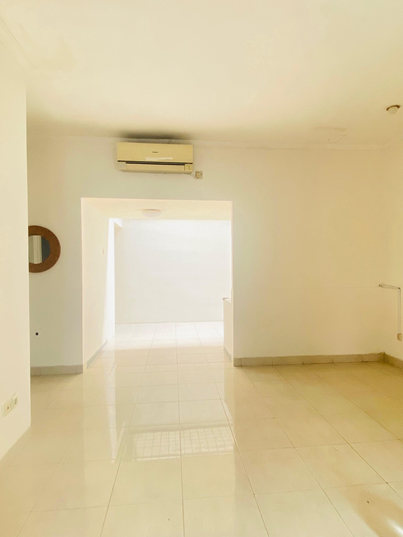 Turun Harga Rumah Minimalis 2 Lantai Puri Townhouse di Puri Bintaro Sektor 9 Tangerang Selatan