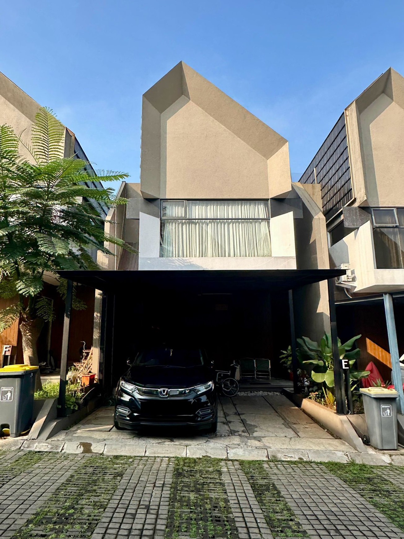 For Sale Rumah Cantik Fully Furnished di Private Cluster Dekat Sekolah Cikal Amri Setu Cipayung