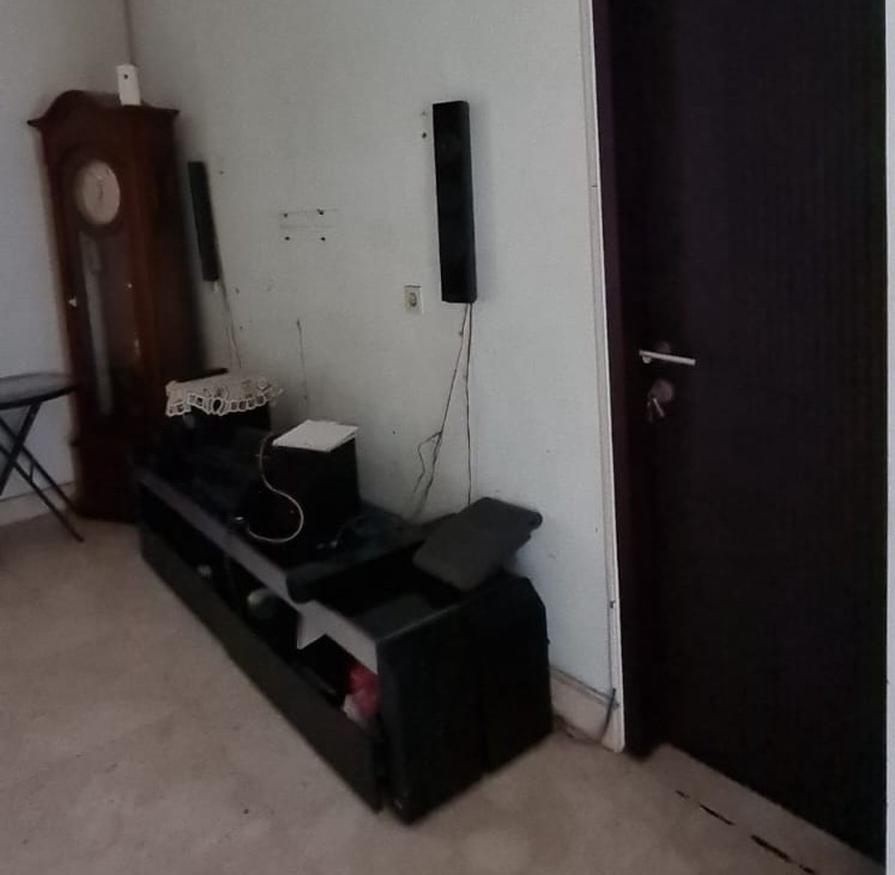 DIJUAL RUMAH SIAP HUNI DALAM CLUSTER DI LEBAK BULUS