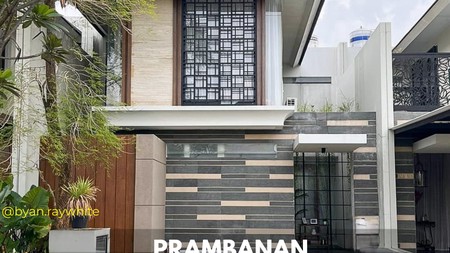DIJUAL RUMAH SEMI FURNISHED MODERN - PRAMBANAN RESIDENCE 