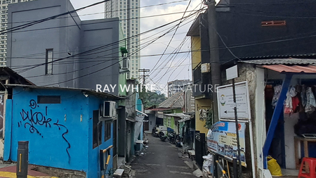 Dijual Properti Cocok Untuk Kost di Kebayoran Lama