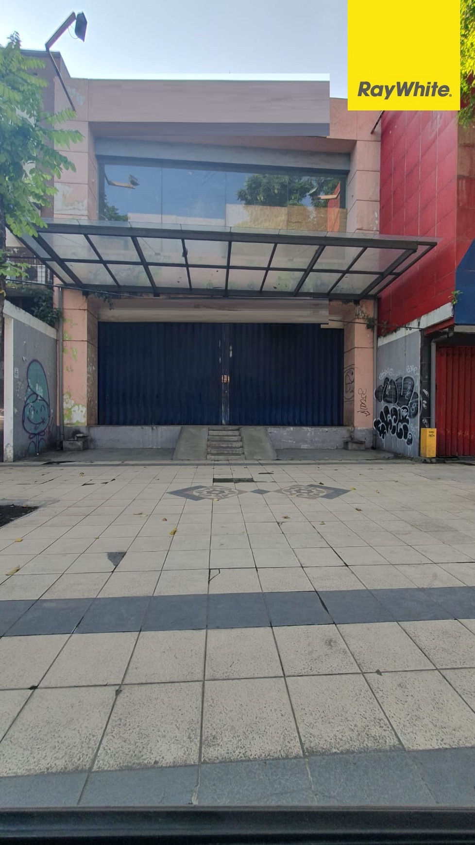 Disewakan Ruko 2 lantai Pusat Kota di Jl Urip Sumoharjo Surabaya