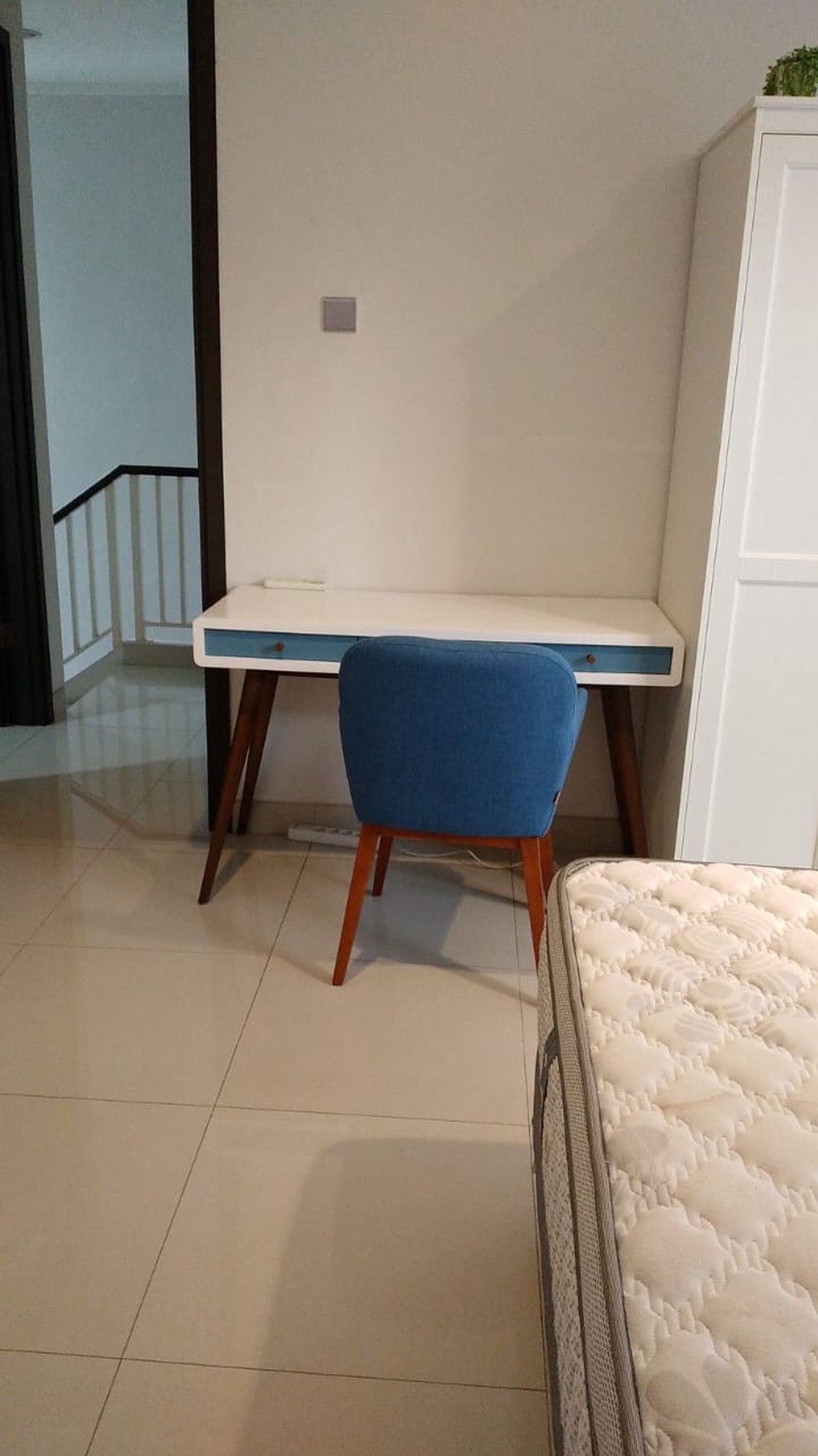 Rumah 2 Lantai SHM Siap Huni @Bintaro Sektor 7