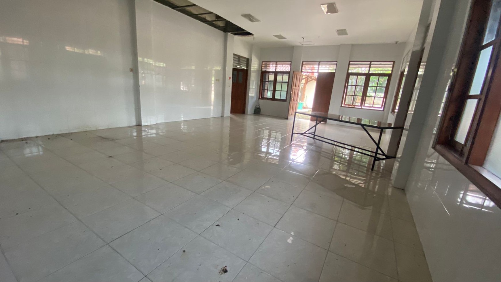 Ruang Usaha Lokasi Strategis Dekat Bandara Adi Sucipto