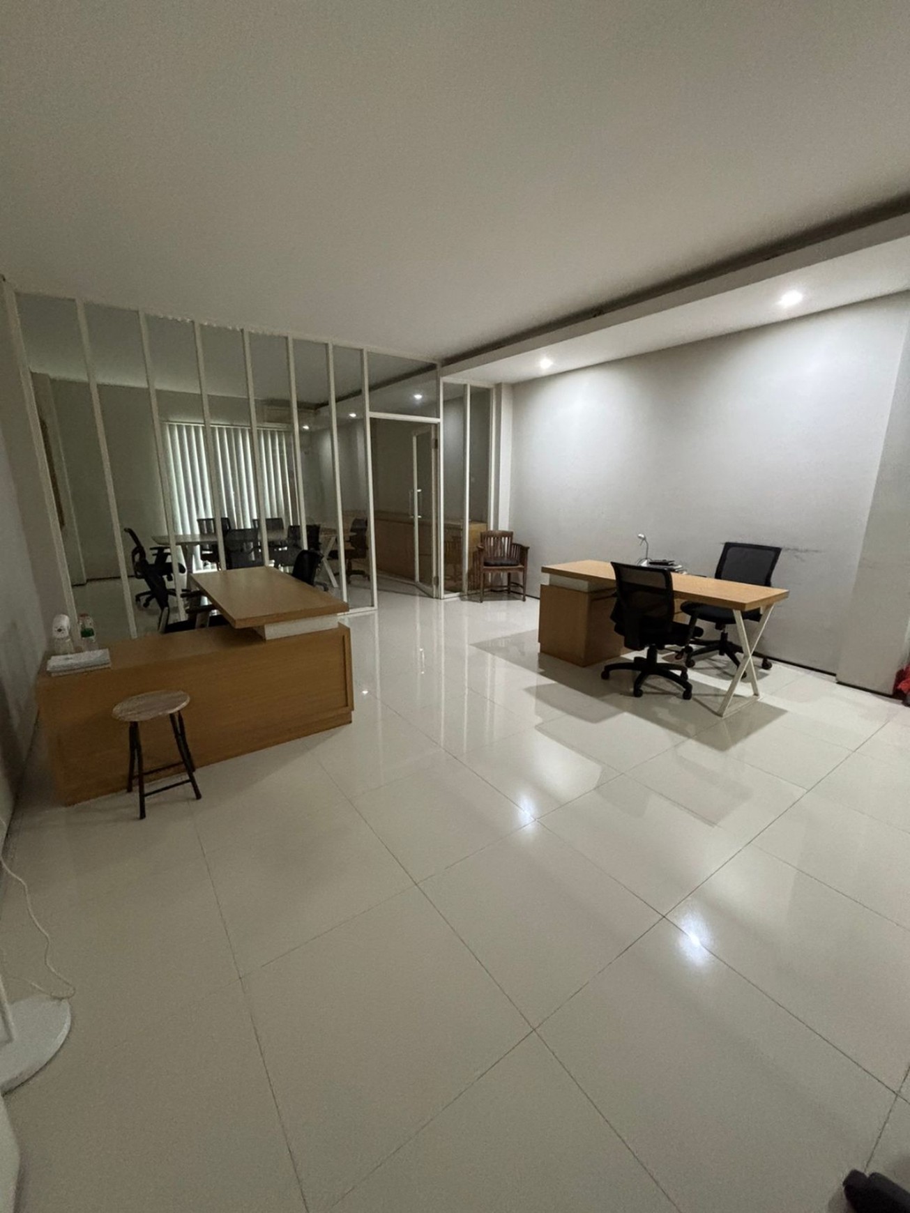 Dijual Ruko Siap Pakai Dalam Komplek Ngaggel Jaya Indah