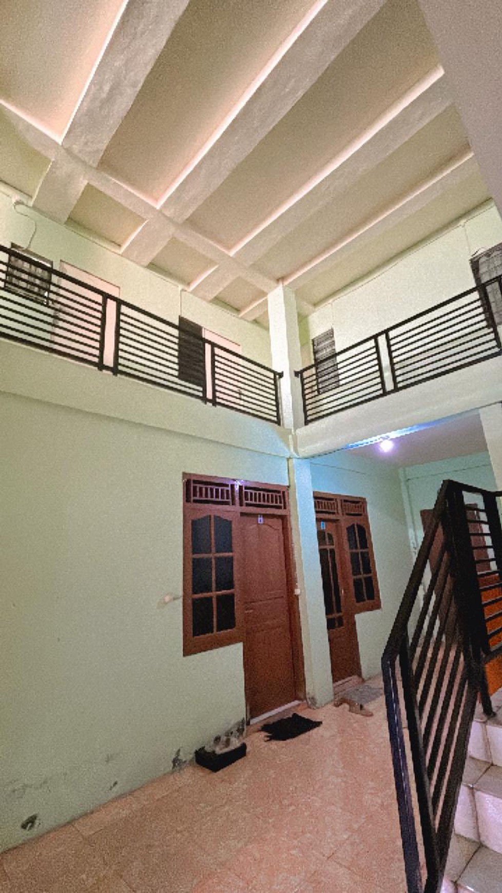 Rumah Tinggal 3 Lantai Lokasi Strategis dekat Kawasan Bisnis Jalan Magelang 