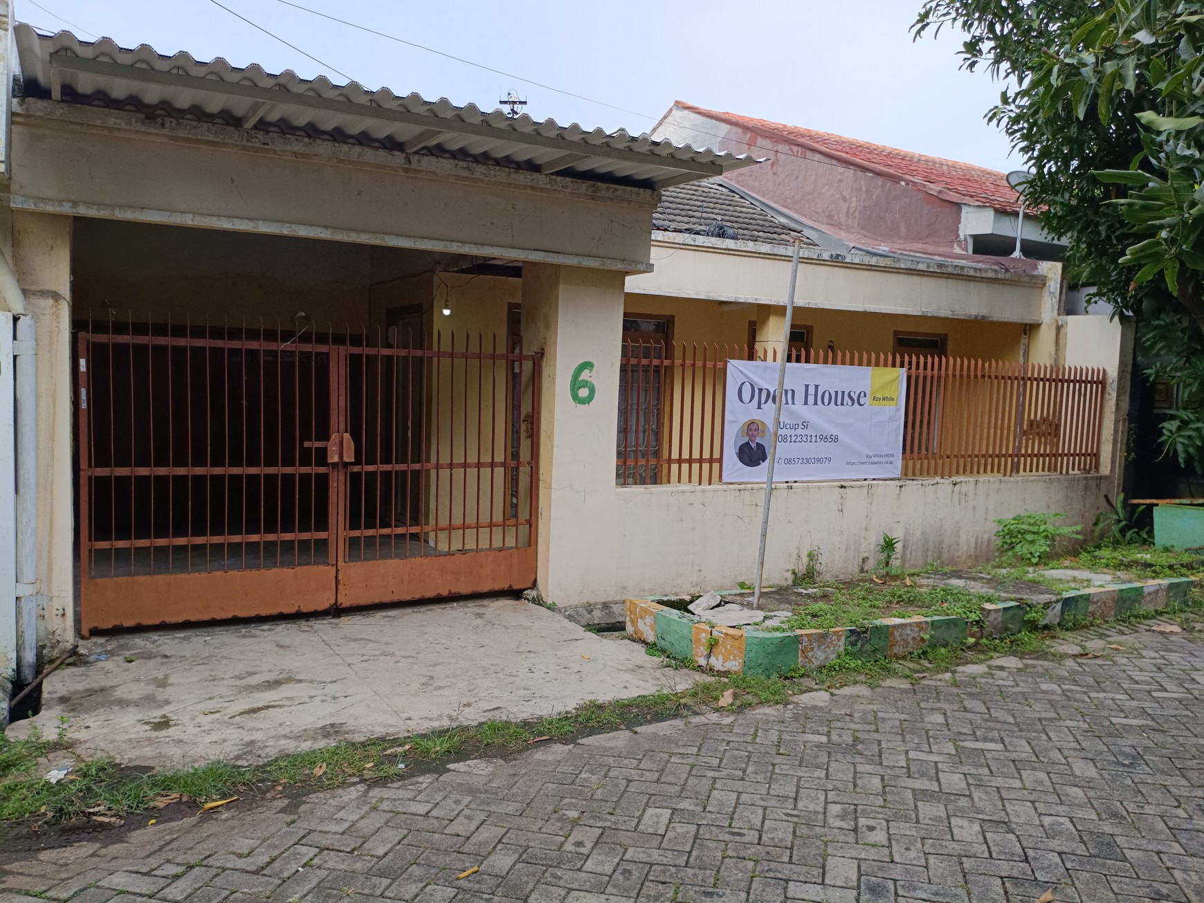 Rumah Minimalis Murah dengan 3 Kamar Di Rungkut Surabaya Timur