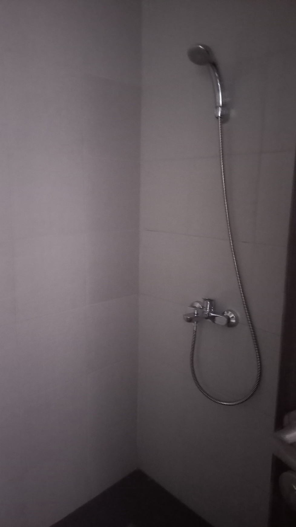 Apartemen Icon 2 bedroom dg furnish, lokasi dekat dg sektor 9 Bintaro...