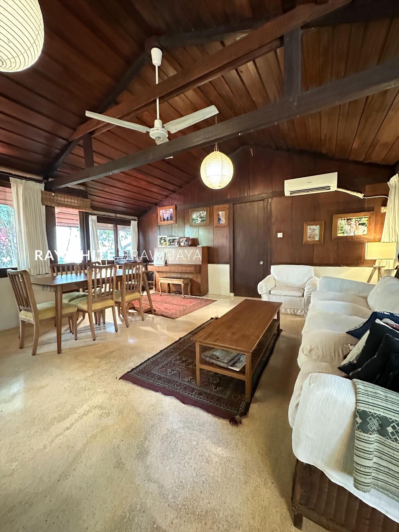 Rumah Tropical Design Dalam Kompleks - Fatmawati Cilandak