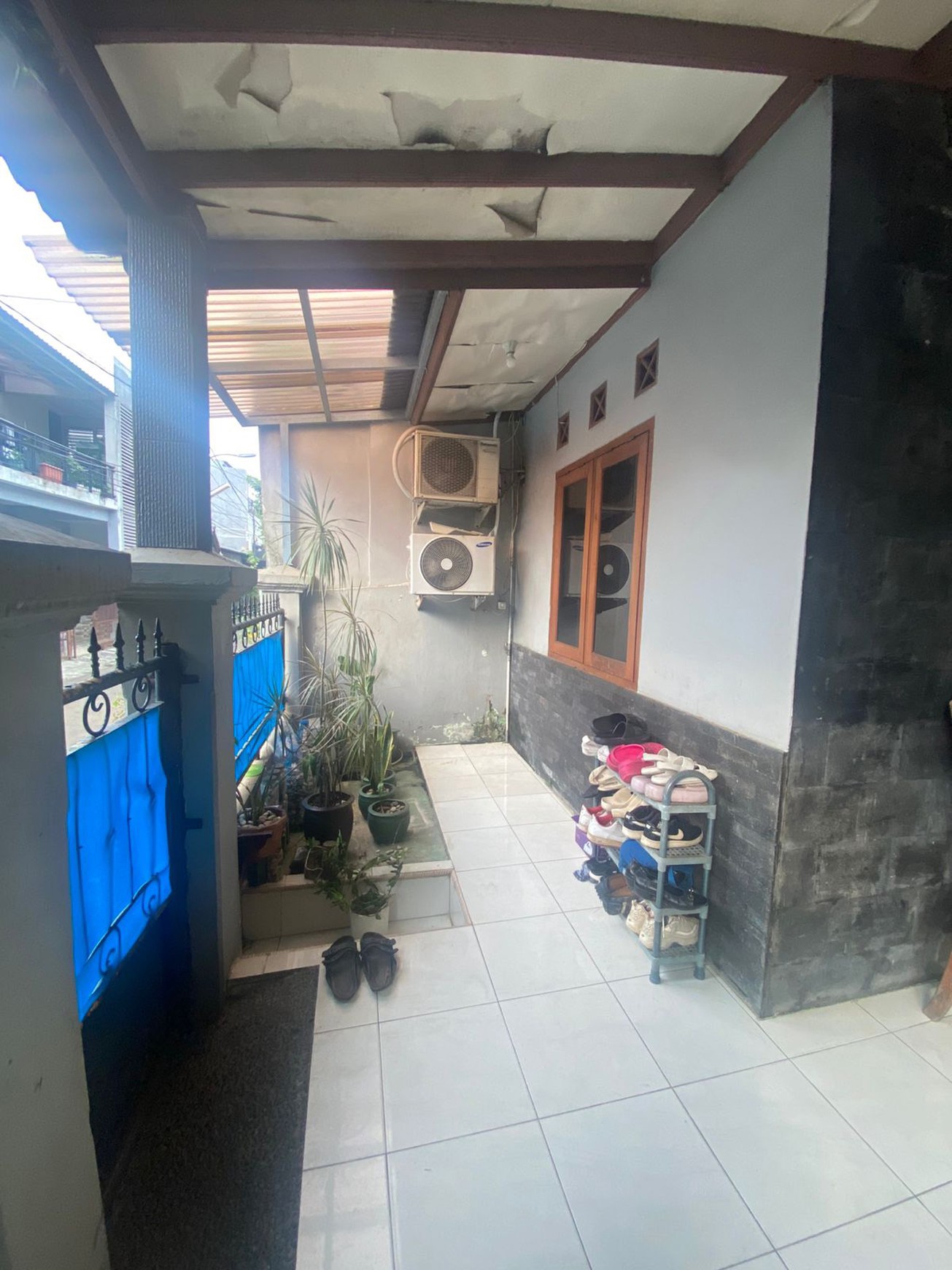 Rumah Siap Huni dengan Hunian Nyaman dan Asri di Grah Raya Bintaro