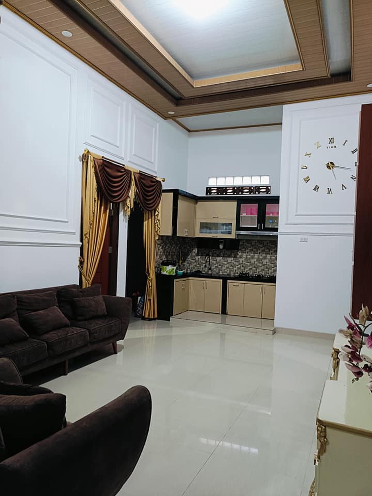 Rumah Mewah Jatimulyo Full Furnished