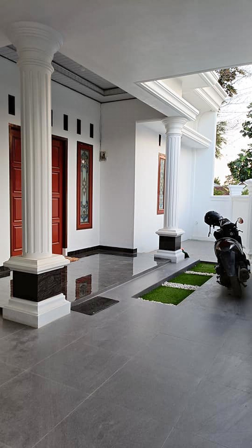 Rumah Mewah Jatimulyo Full Furnished