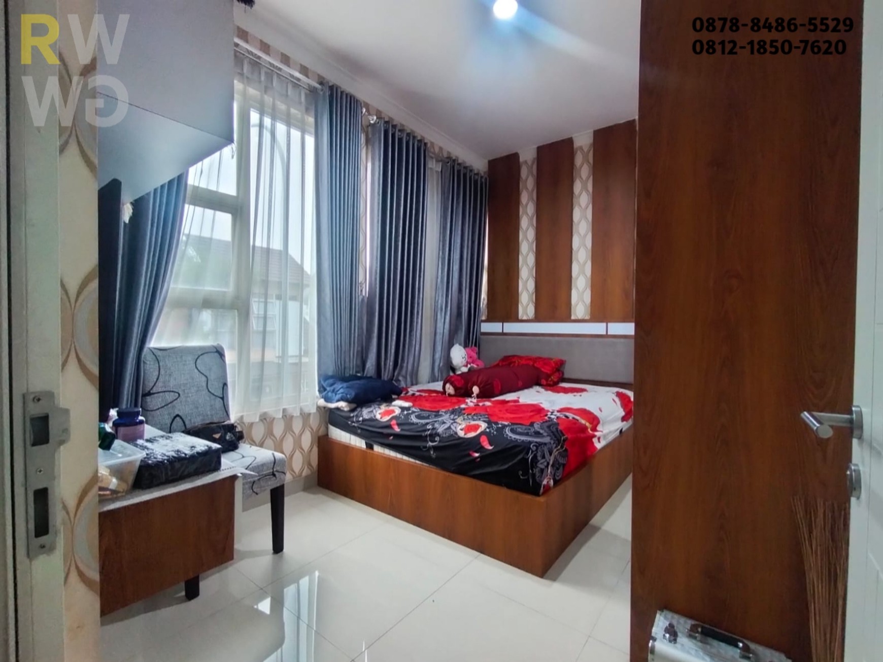 Rumah Dijual di Cluster La Monte Grand Wisata, Hunian Minimalis Dekat Mall Living World