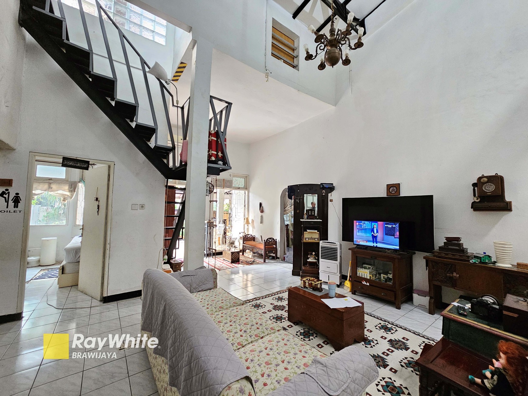 Dijual Cepat !! Rumah di Vila Delima, Lebak Bulus, Jaksel, dekat MRT Lebak Bulus