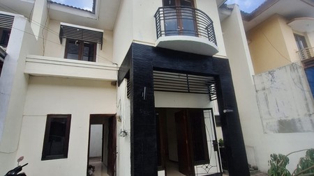 Rumah DIjual Siap Huni Dan Bagus Lebak Indah Regency Tambaksari Surabaya