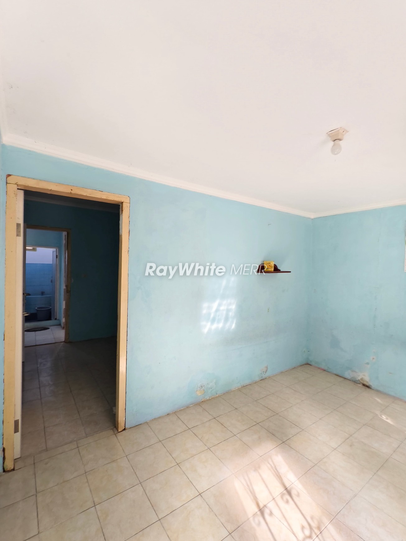 Rumah Tanah Luas 10x16 di Rungkut! Cocok Untuk Hunian atau Investasi