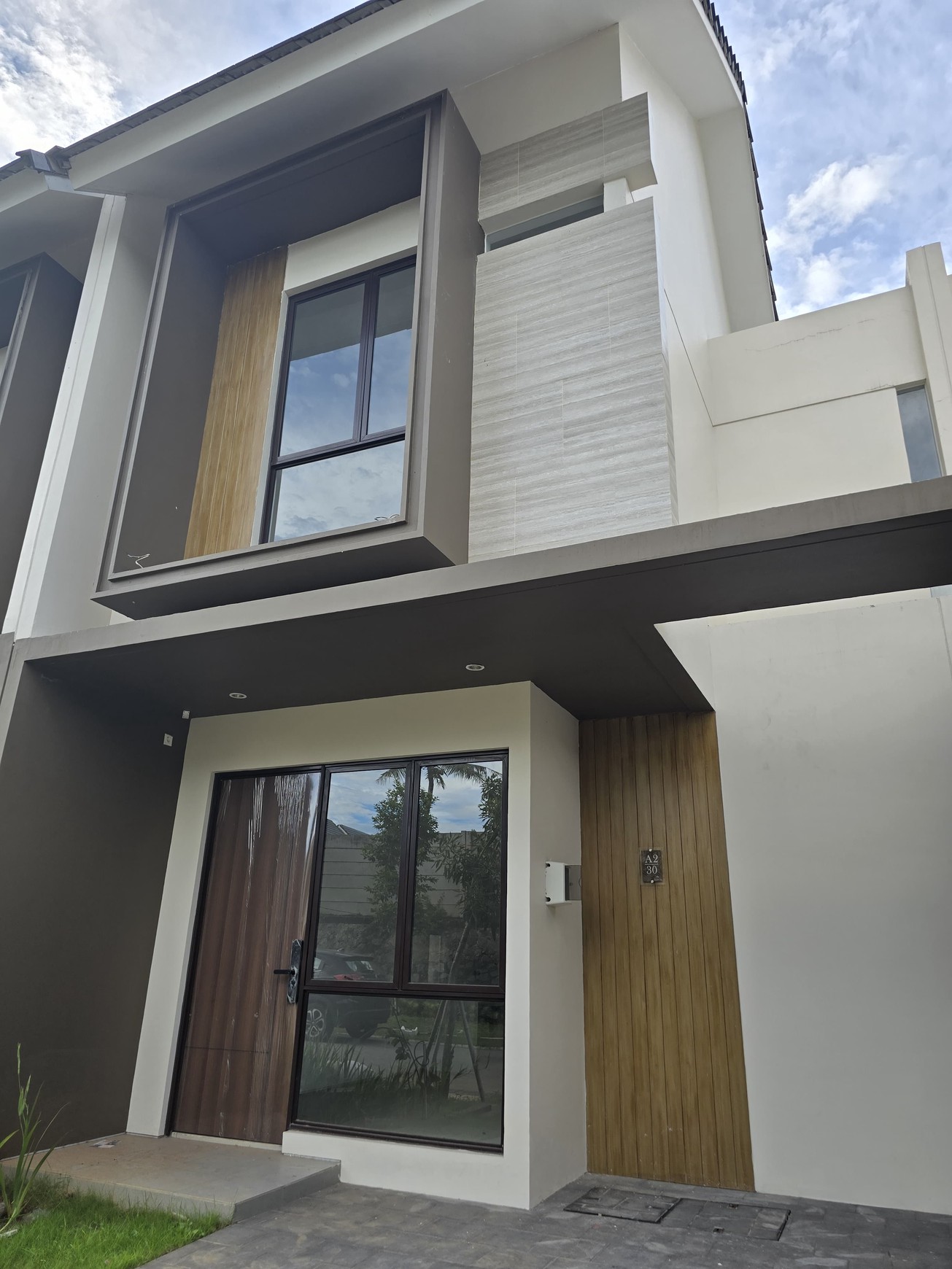Dijual Rumah minimalis modern di Citra Garden Serpong BSD Tangerang Selatan