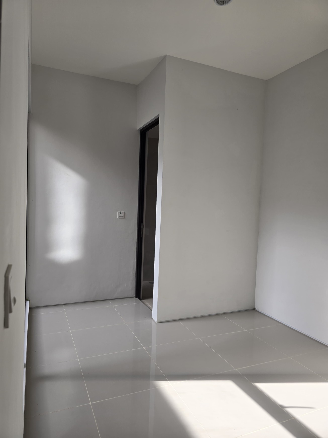 Dijual Rumah minimalis modern di Citra Garden Serpong BSD Tangerang Selatan