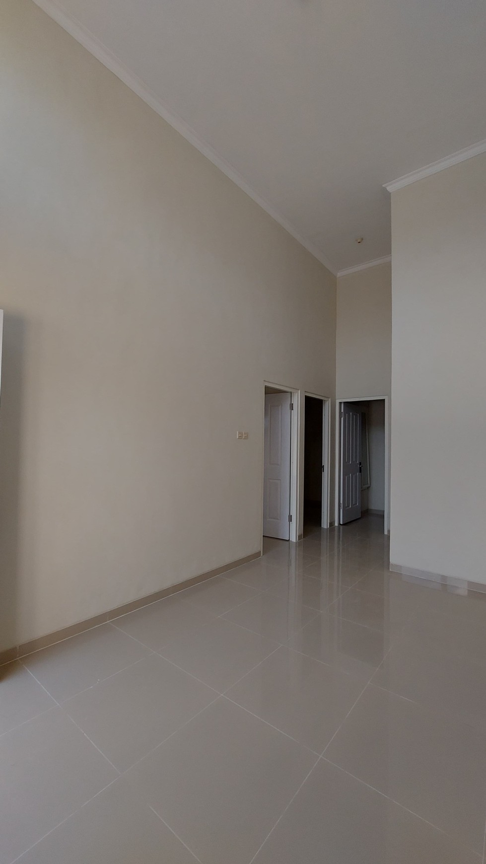 Rumah Dijual Rungkut MERR Surabaya Timur 575 Juta - Cocok untuk Keluarga Muda