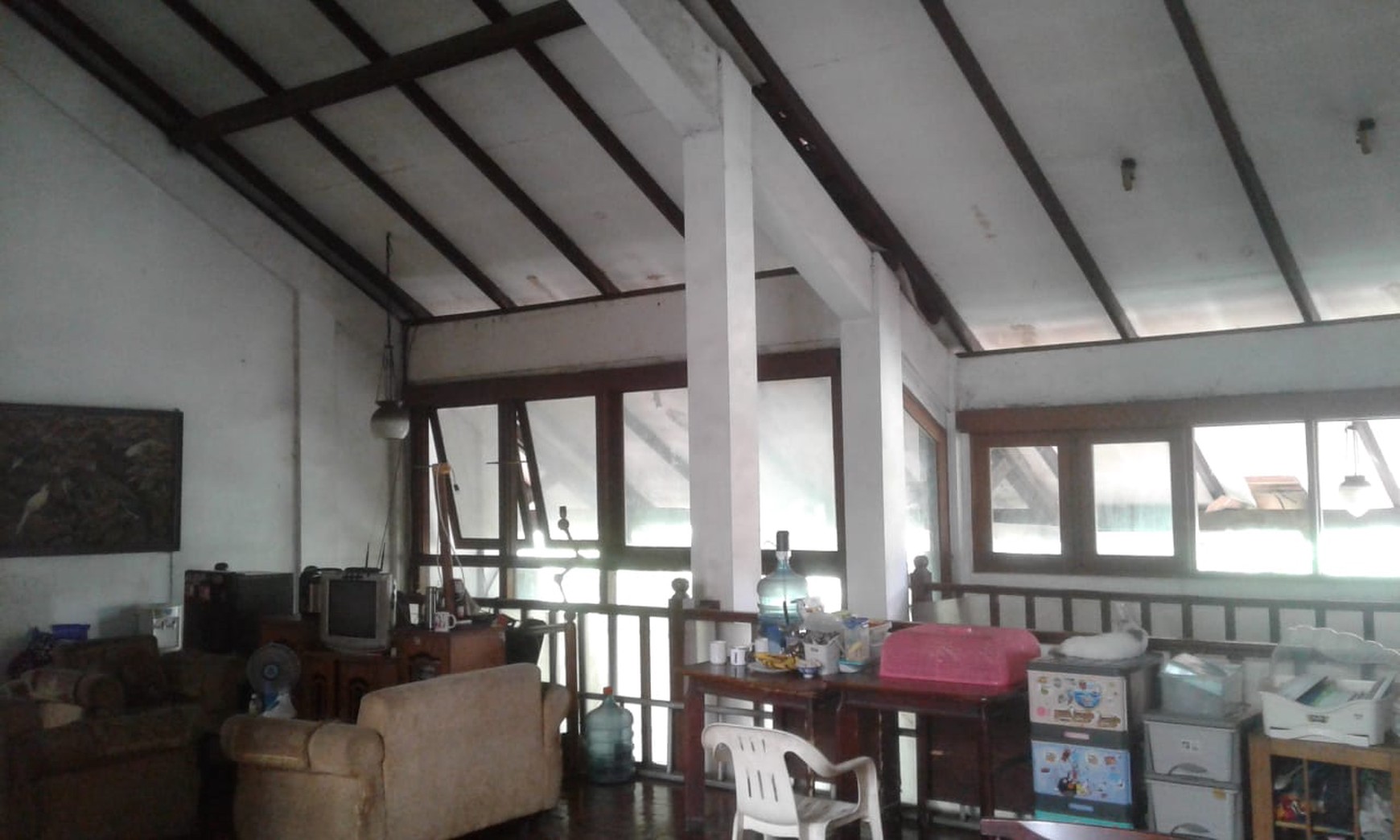 Rumah Strategis dengan Bangunan Kokoh @Bintaro Utara.