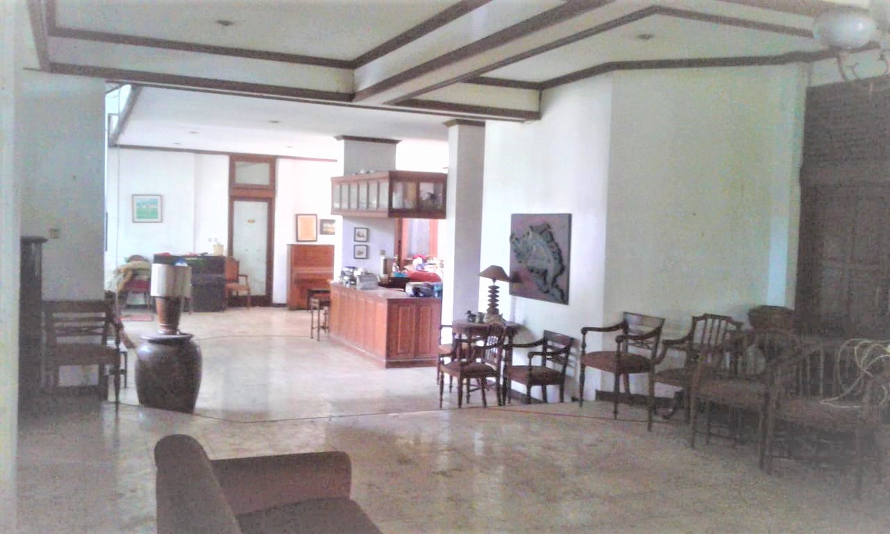 Rumah Strategis dengan Bangunan Kokoh @Bintaro Utara.