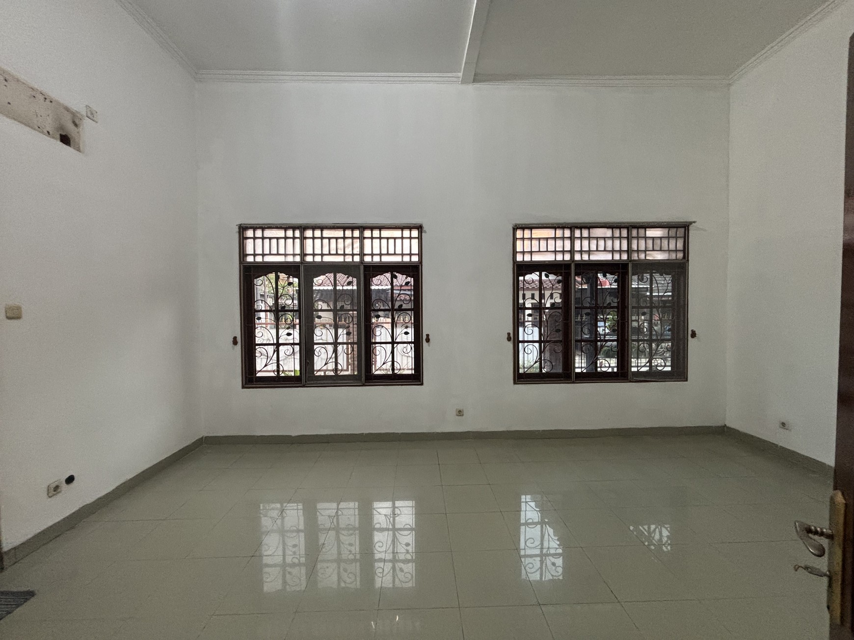 Rumah Super Murah BU! Di Kompleks Departemen Penerangan Depok