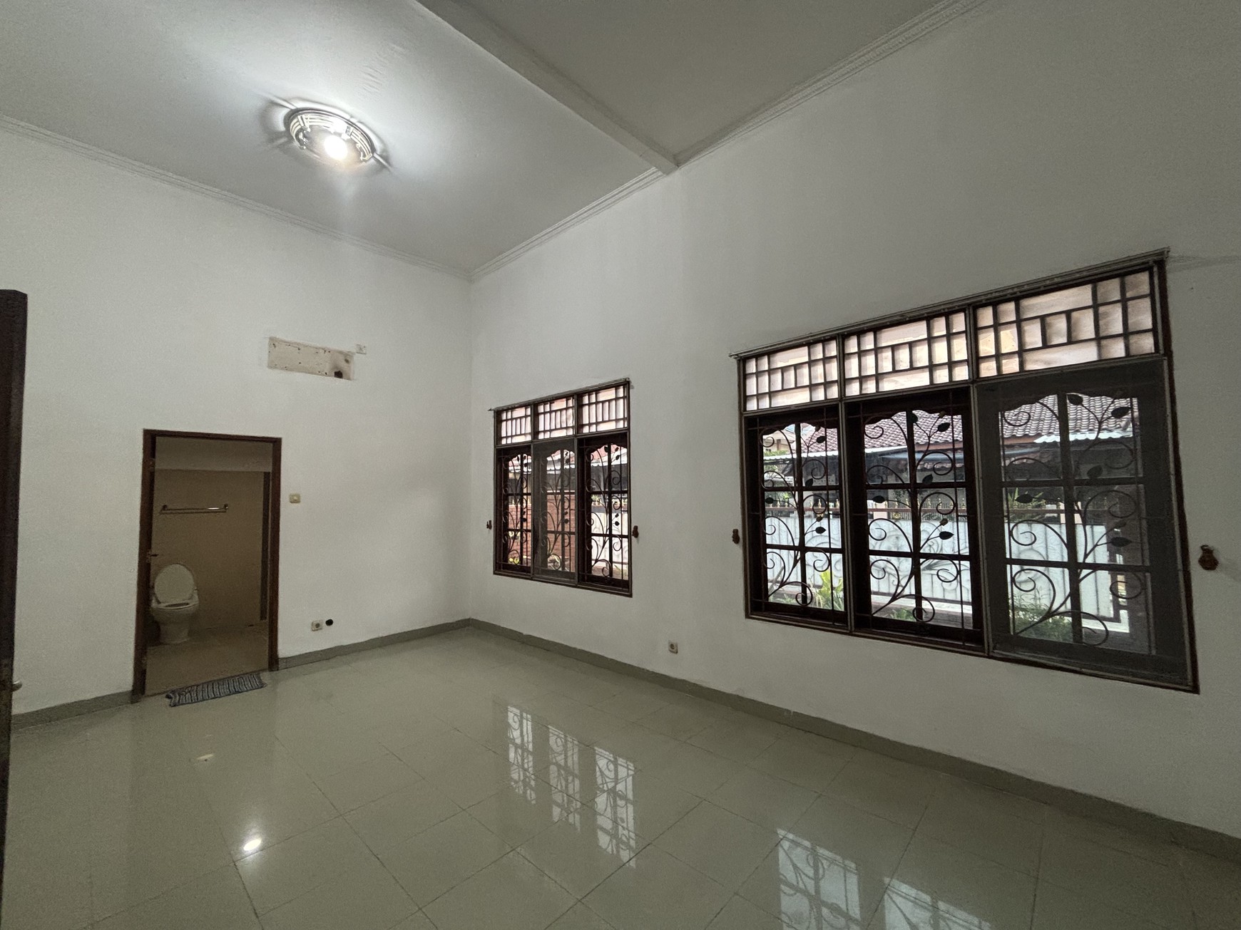 Rumah Super Murah BU! Di Kompleks Departemen Penerangan Depok