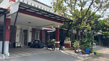 Rumah 2 Lantai  Semi Furnished di Kota Wisata 