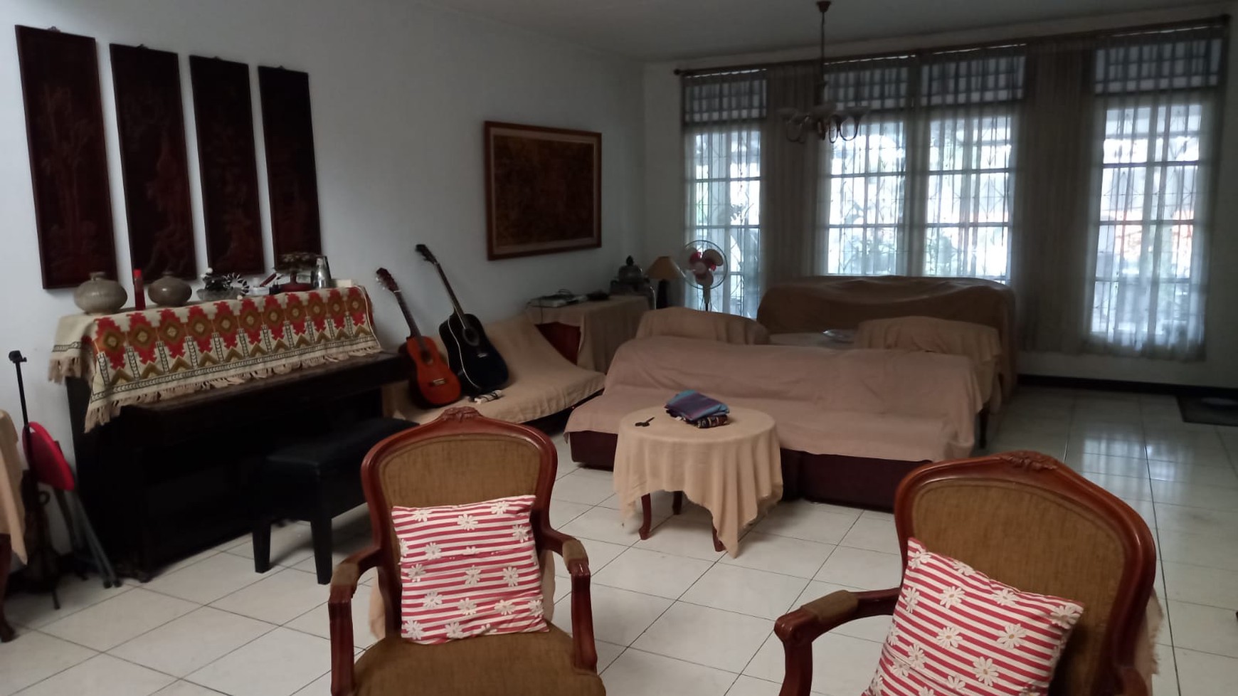 Rumah siap huni,bagus di Bintaro Jaya Sektor 9