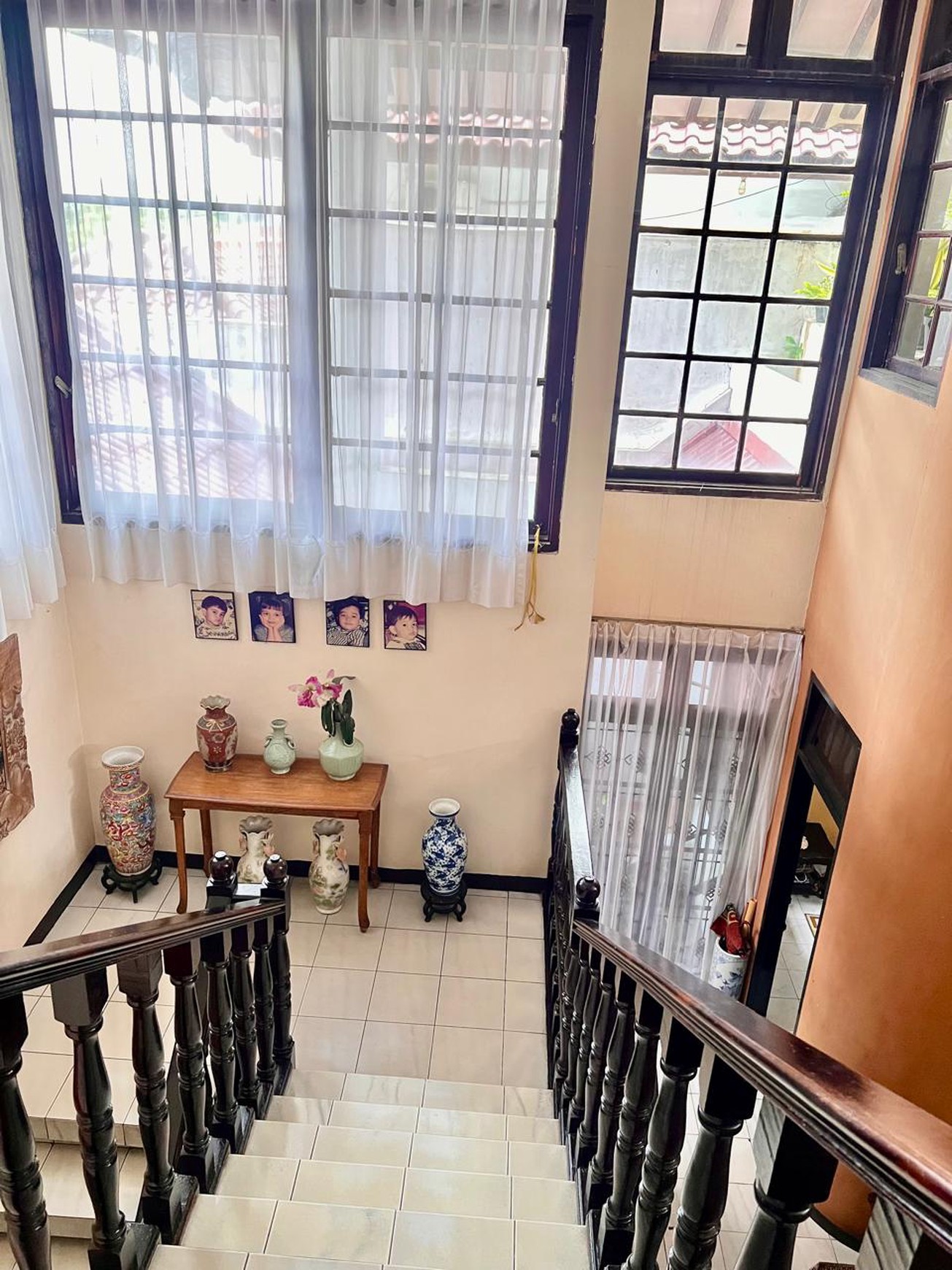 Rumah Bagus Di Jl YRS Veteran Bintaro Jakarta Selatan