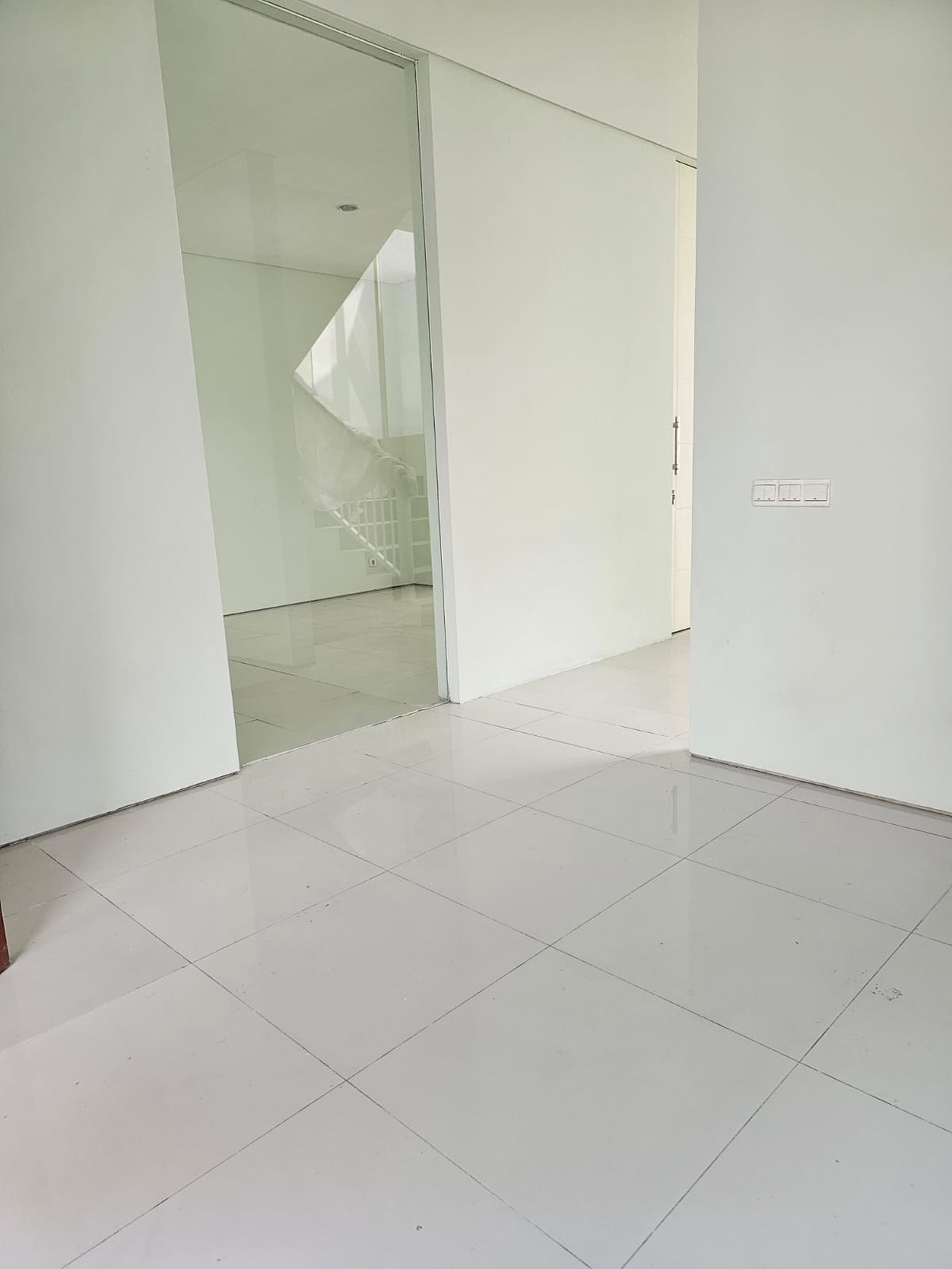 Sewakan Rumah Baru Renov SIap Juni Citraland