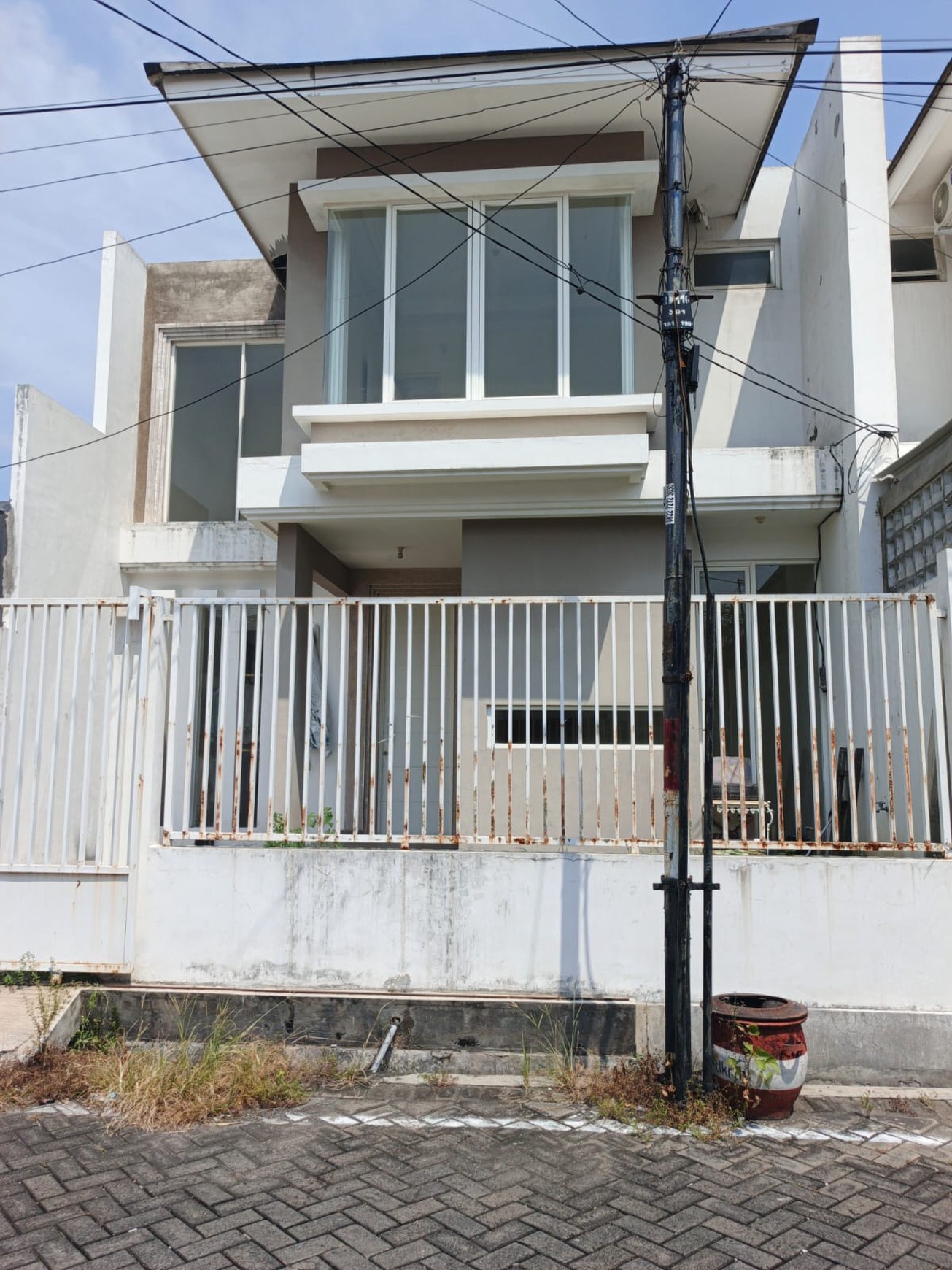 Dijual Cepat Rumah Murah 2 Lantai Di Karang Empat Surabaya