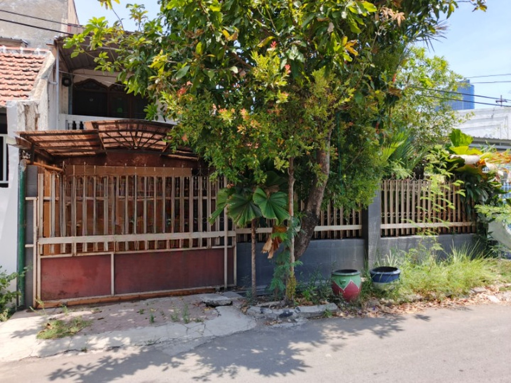 Dijual Cepat Rumah Luas Lokasi Strategis Di Pakis Tirtosari Surabaya