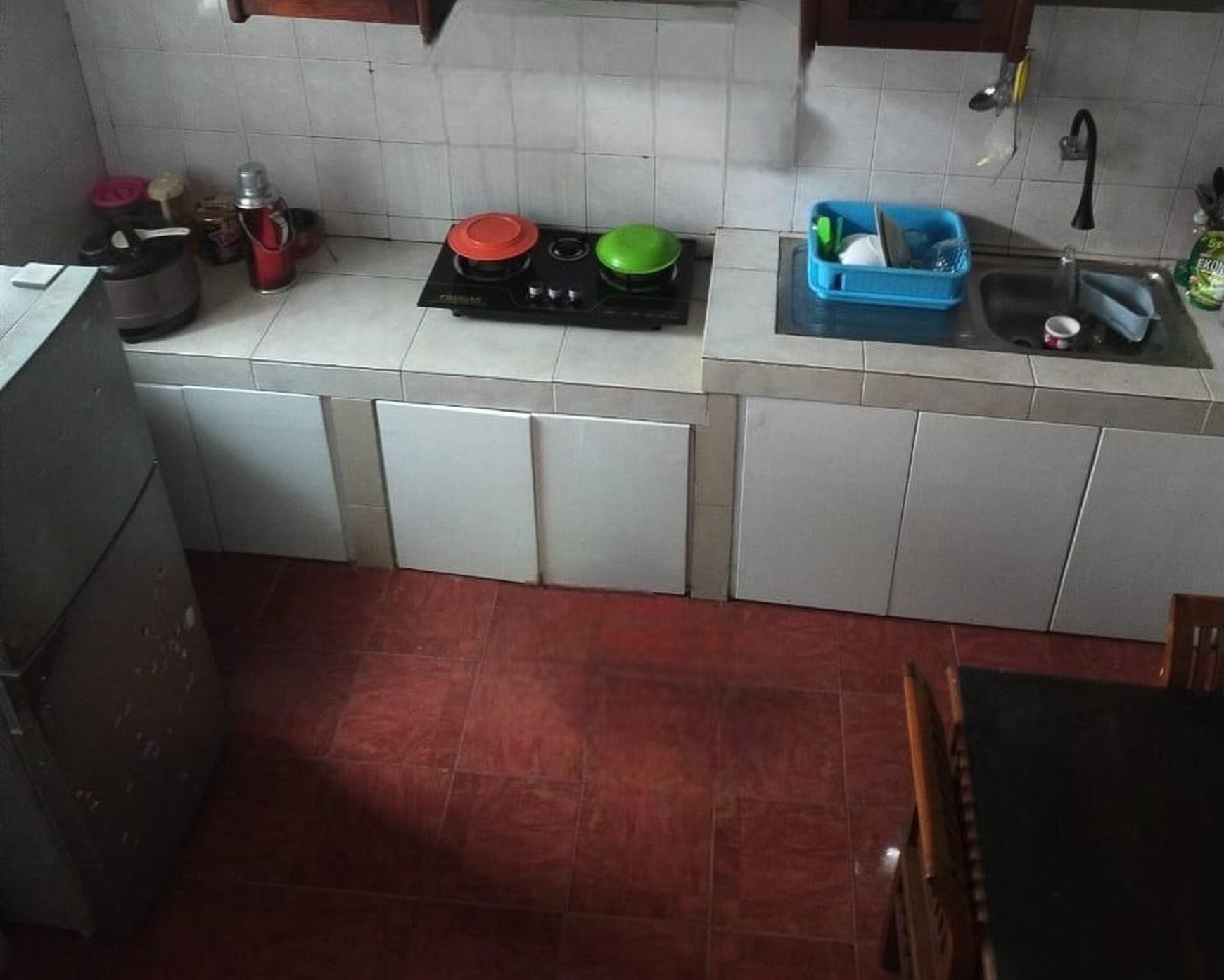 Di Jual Cepat rumah Tua siap huni 1 lantai Di cirendeu