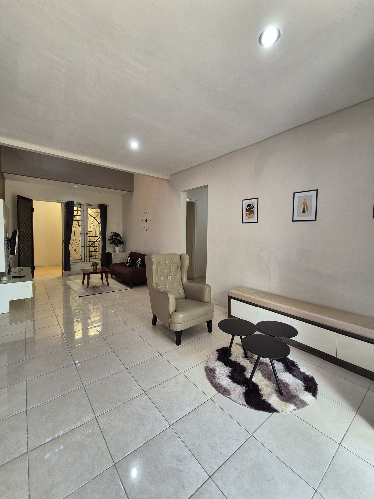 Disewakan Laguna Regency Full Furnish di Pakuwon City Surabaya Barat