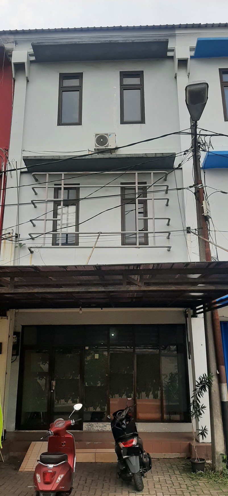 Ruko 3Lantai Diarea Bintaro Permai, Pas Untuk Kantor & Pertokoan.
