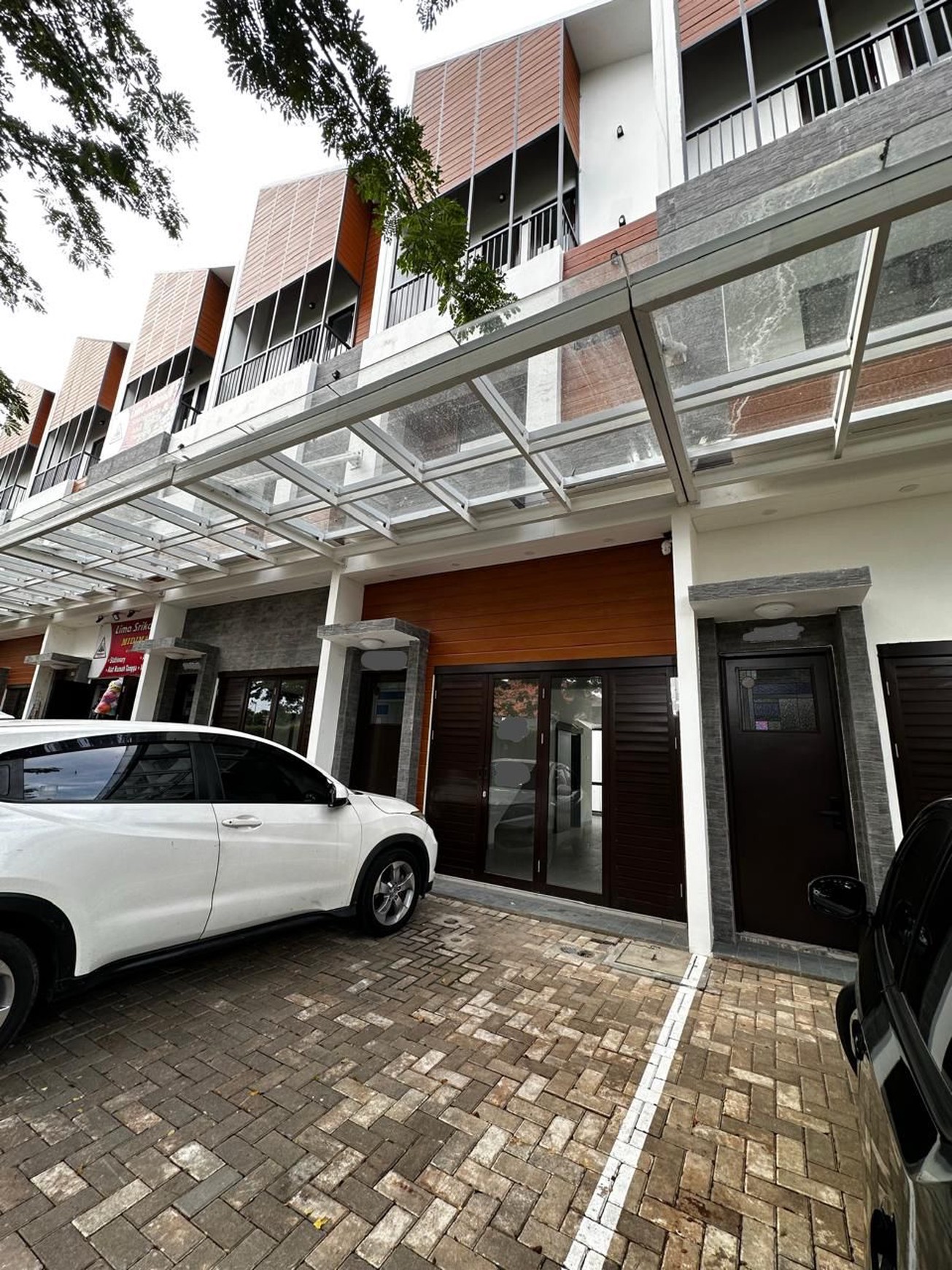 Ruko Siap Pakai Di Flexy House Ruko Synthesis Ciputat Tangerang Selatan