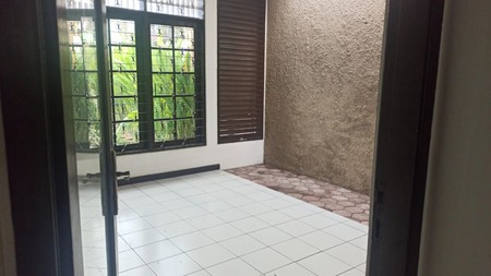 Rumah Bagus Di Jl Anggrek Lestari Indah Lebak Bulus Jakarta Selatan