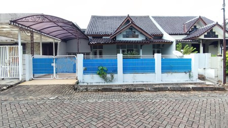 Flash Sale. Rumah luas di Villa Melati Mas, Serpong