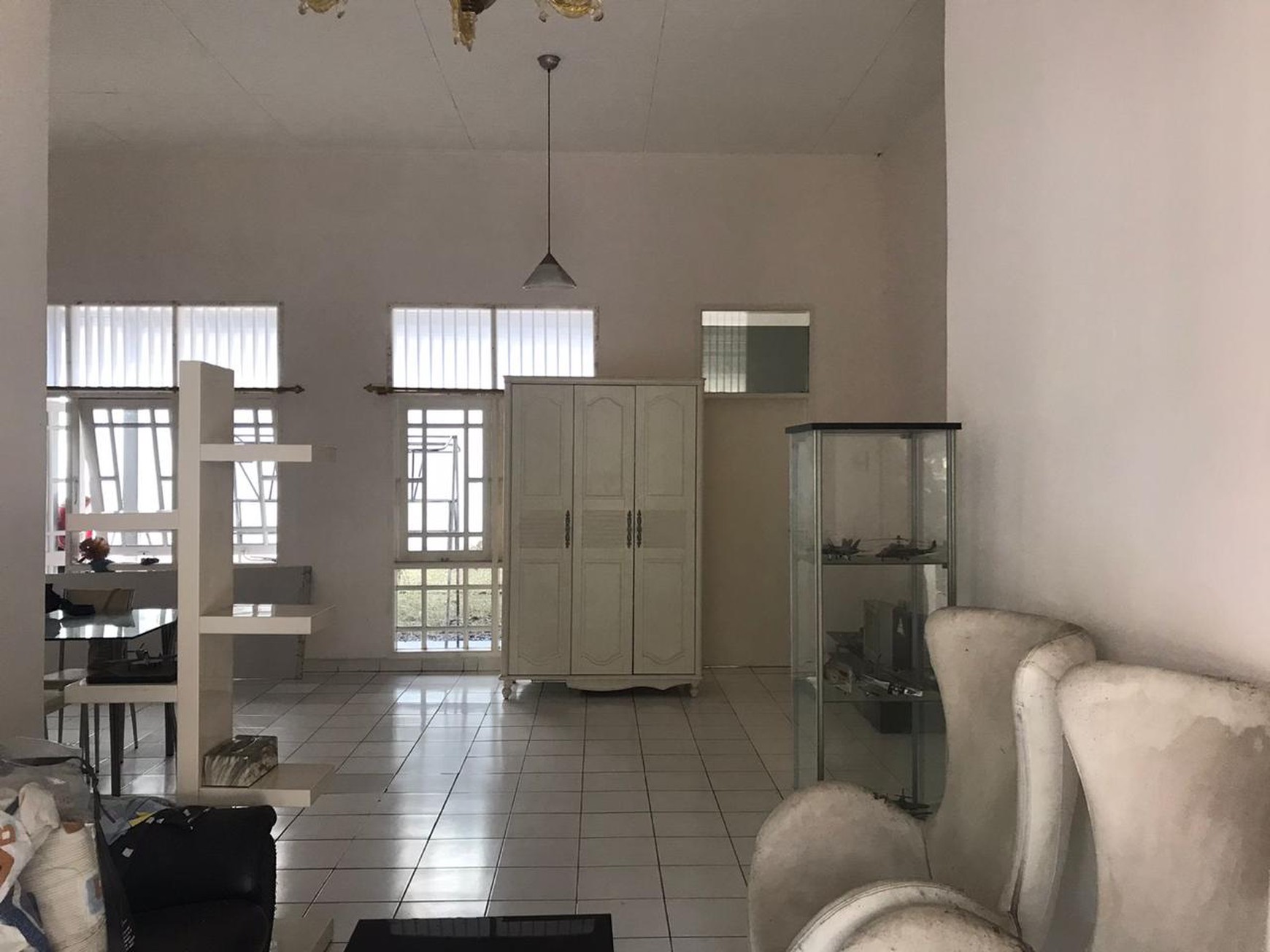 Flash Sale. Rumah luas di Villa Melati Mas, Serpong