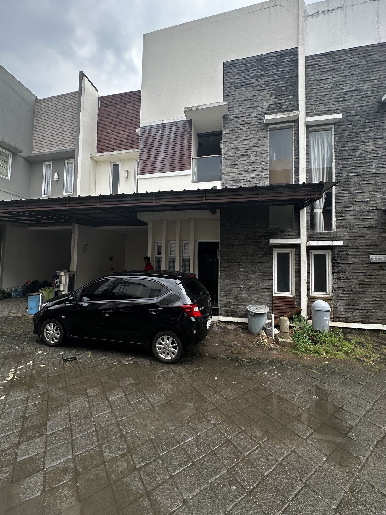 Rumah Bagus Di Palm Maissonette Ciputat Tangerang Selatan