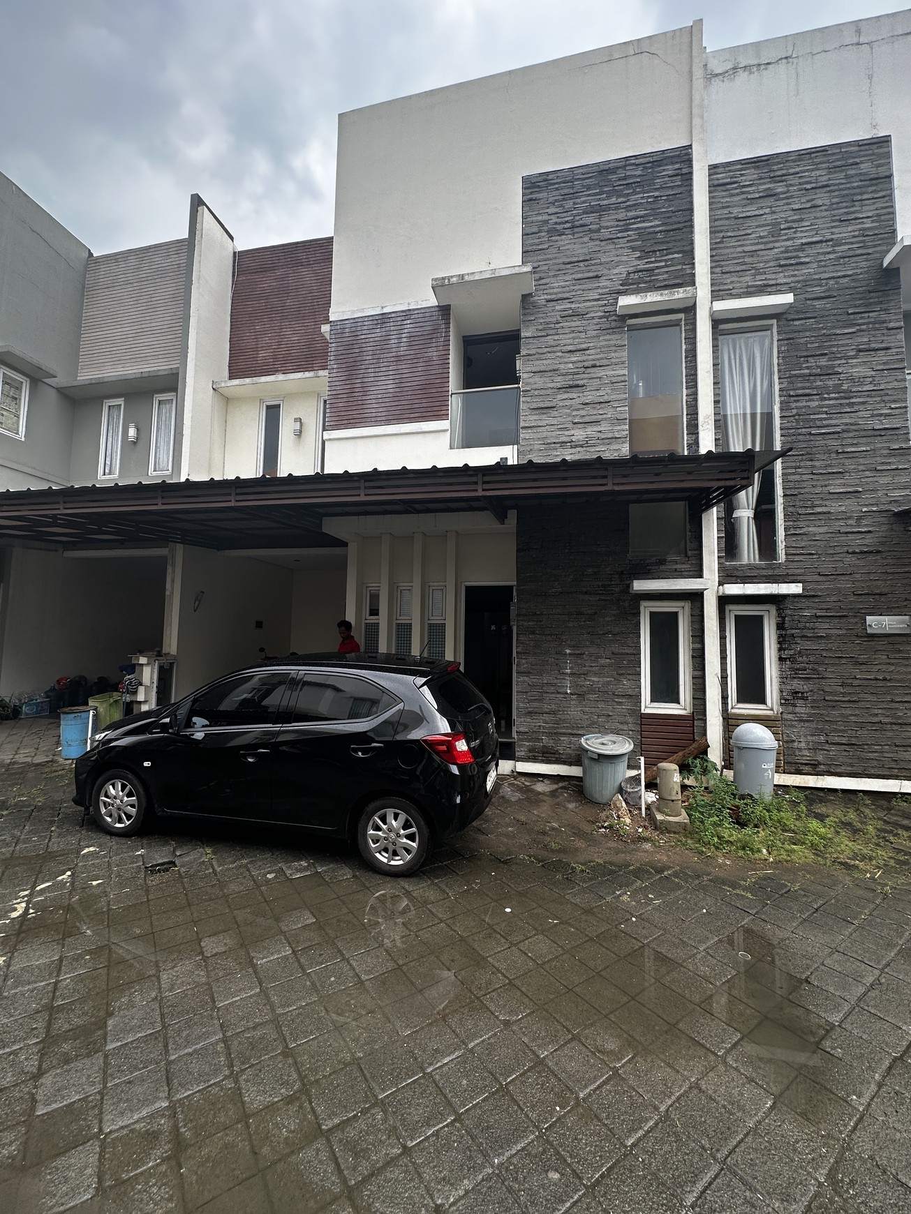 Rumah Bagus Di Palm Maissonette Ciputat Tangerang Selatan