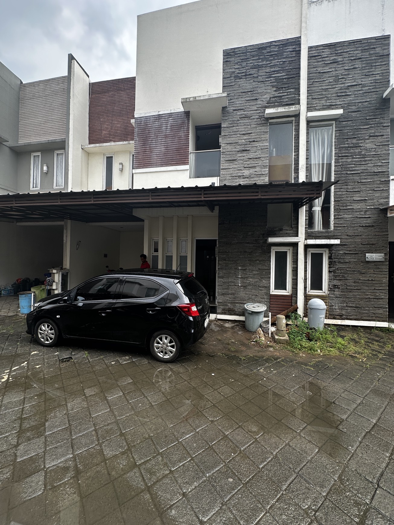 Rumah Bagus Di Palm Maissonette Ciputat Tangerang Selatan